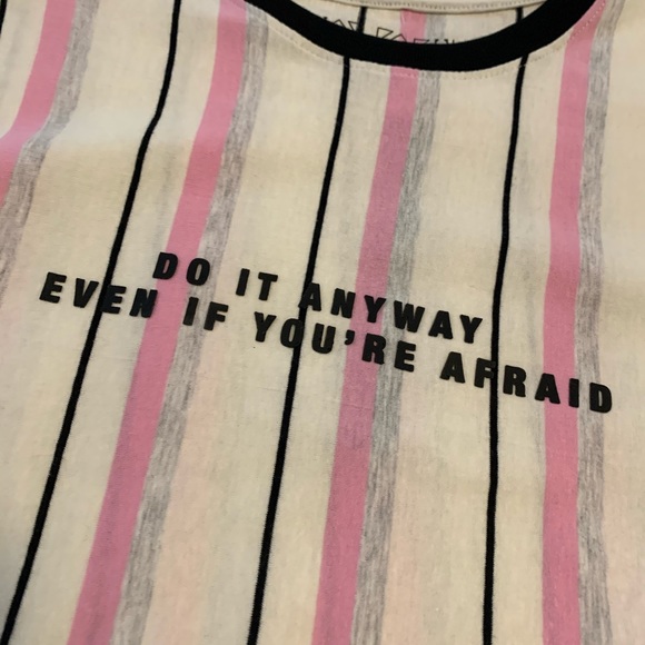 BRAND NEW* PINK TEE - Picture 2 of 3